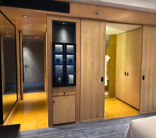 Bespoke guestroom joinery at Grand Hyatt Mumbai